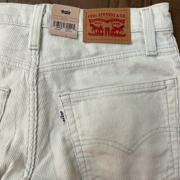 Levi’s ‘94 Baggy Mid Rise Meadow Mist - Corduroy Pants - Picture 6 of 7